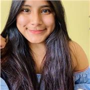 Profesora de niños de primaria. Desempeño labores de enseñanza para ellos